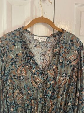 Lucky Brand Teal and Copper Paisley V-Neck Blouse